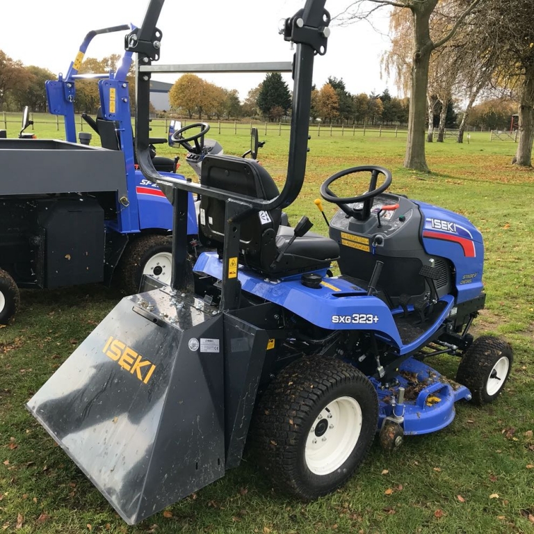 Iseki Sxg Mulcher Spreader Non Collect Ride On Mower At Rt Machinery