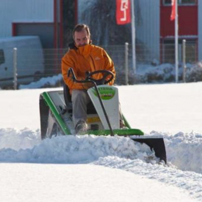Etesia Hydro 80 MKHP Ride-on Mower with Snow Plough