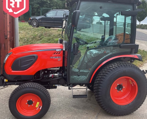 Used Kioti CK3530CH Compact Tractor with Cab
