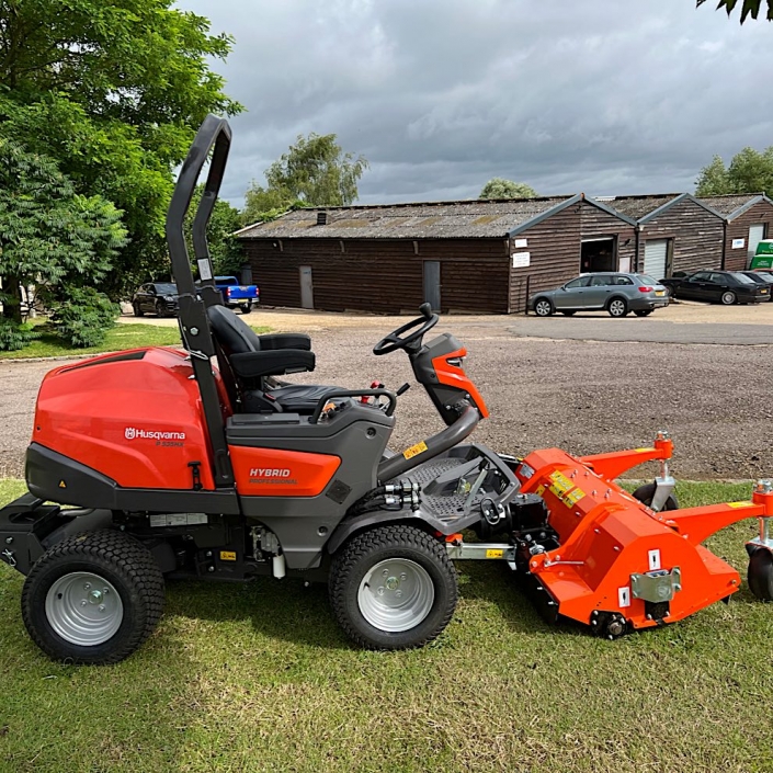Husqvarna P 535HX with Muthing Flail and counterbalance weights