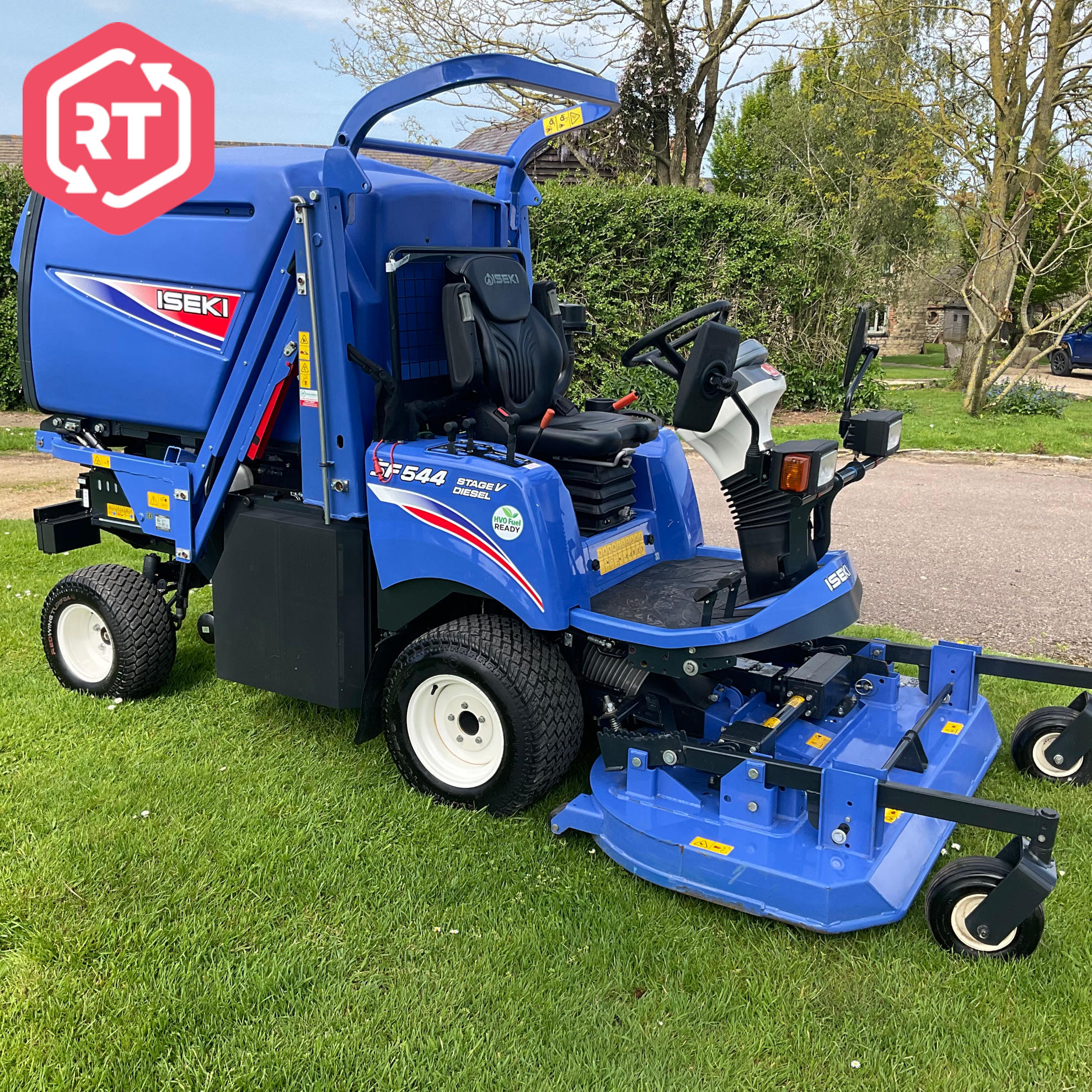 Iseki SF544 Out-Front, Cut + Collect Mower (Ex Demo)
