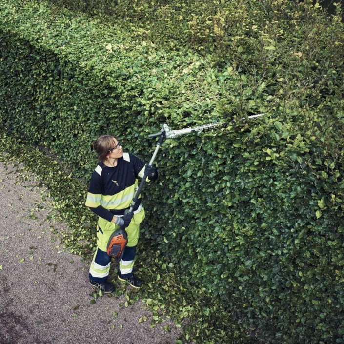 Husqvarna 525iHE3 Hedge Trimmer