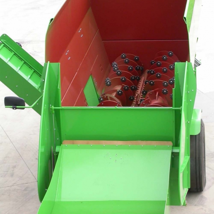 Seko Samurai 5 Trailed, Tractor-Powered Green Bio Material Shredder