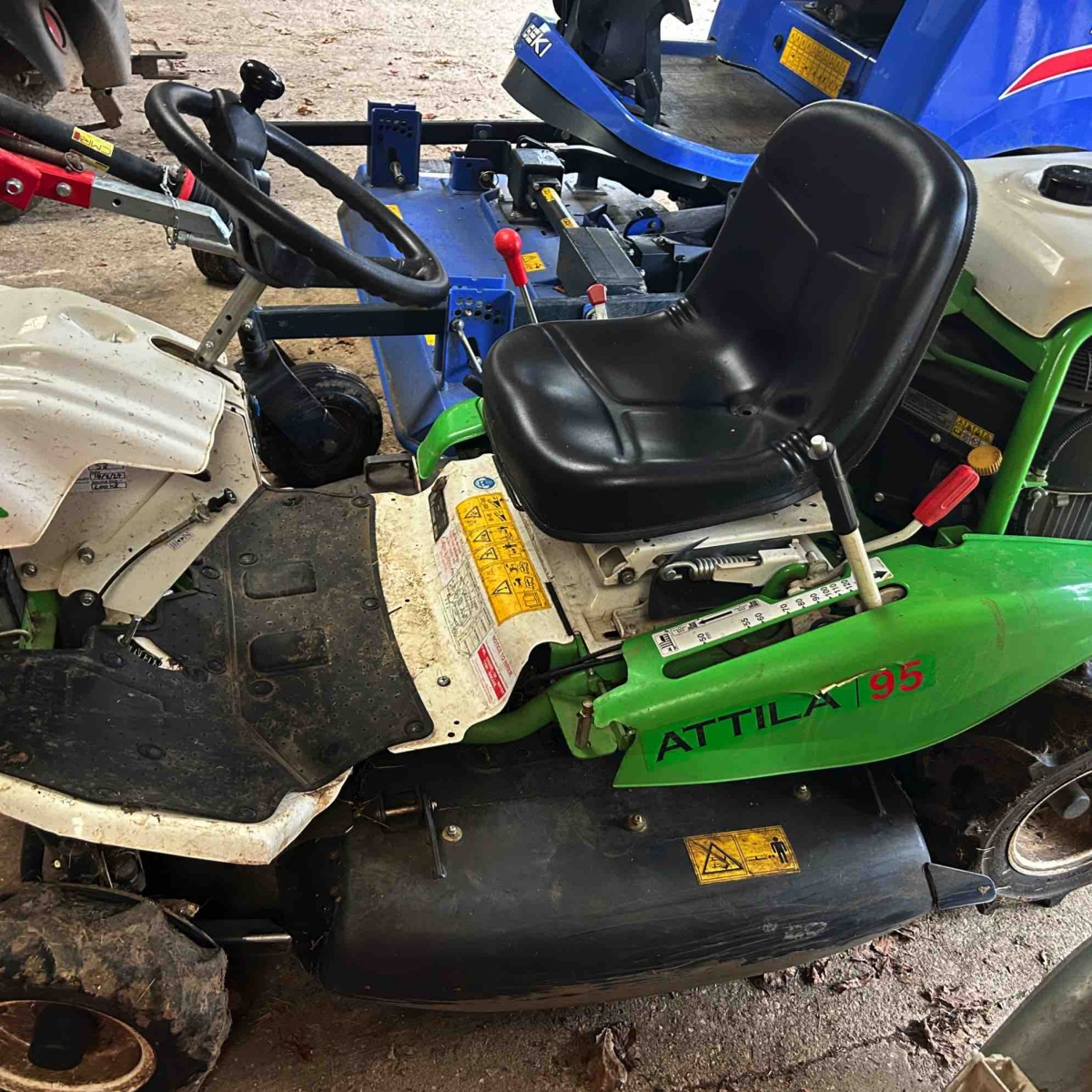 Used Etesia AK95 Attila Ride-on Brushcutter 293 Hours