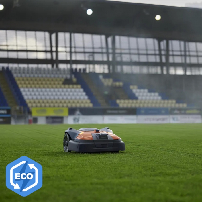 Husqvarna Automower® 580 EPOS™ Battery-Powered Robotic Mower