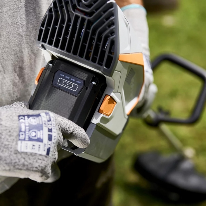 Pellenc Excelion Essential Battery-Powered Brushcutter