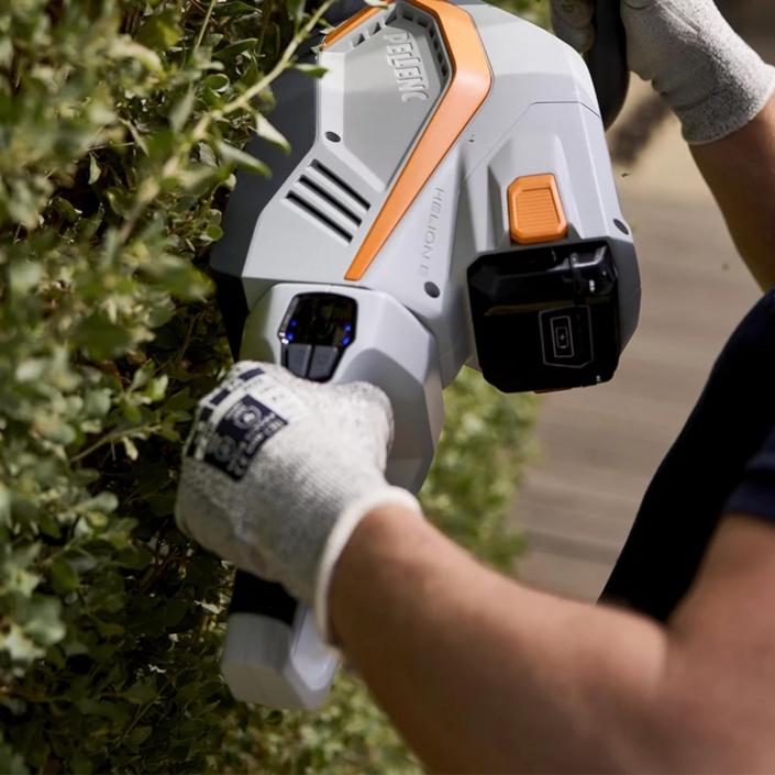 Pellenc Helion Essential Battery-Powered Hedge Trimmer