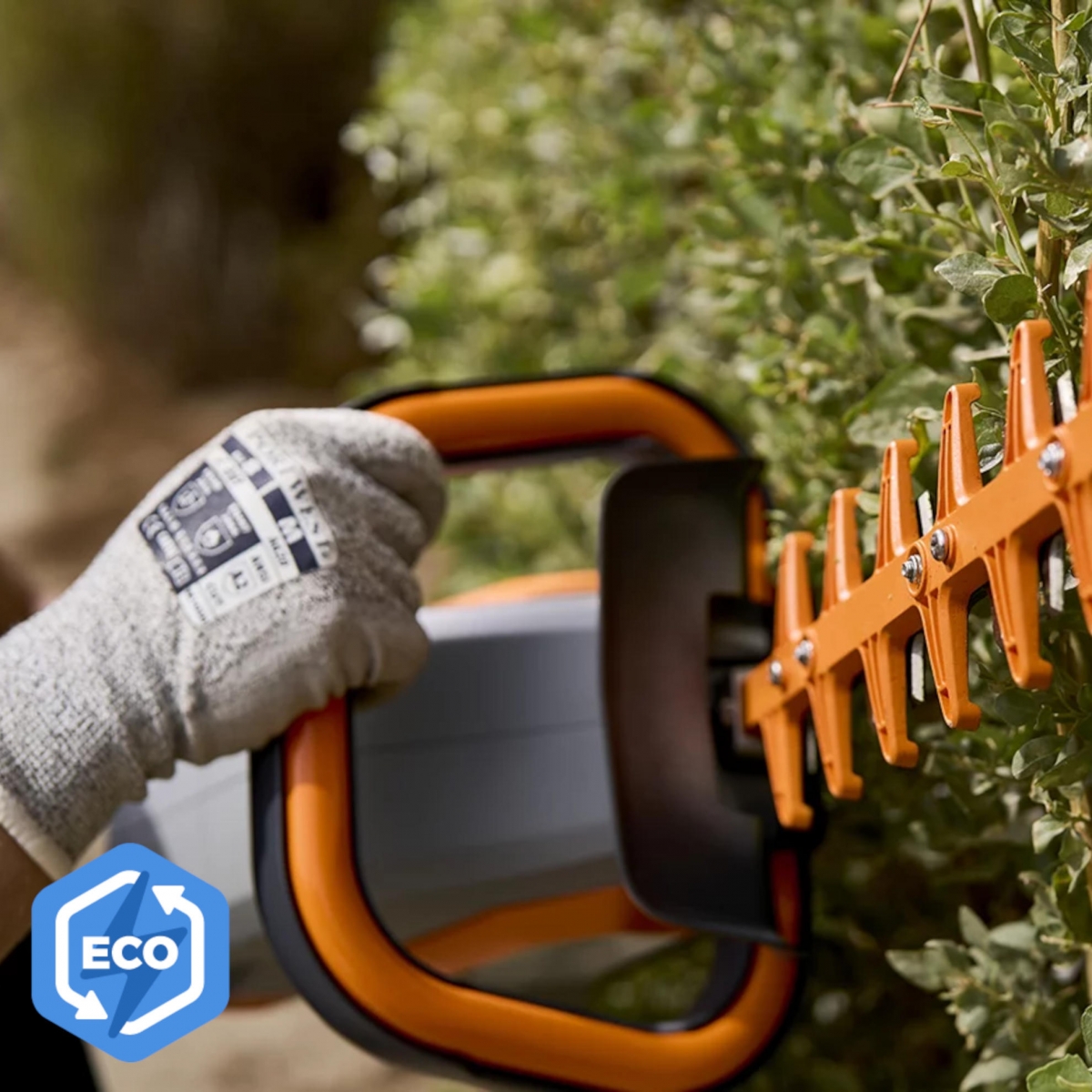 Pellenc Helion Essential Battery-Powered Hedge Trimmer
