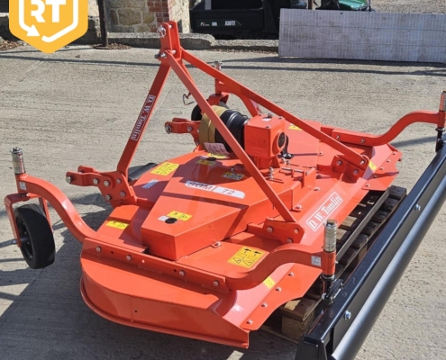 DW Tomlin Finishing Mower For Hire